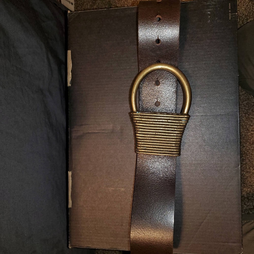 Kim White Chocolate Brown Leather Belt M